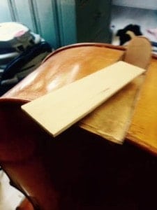 Neck block inside Spanish made cello