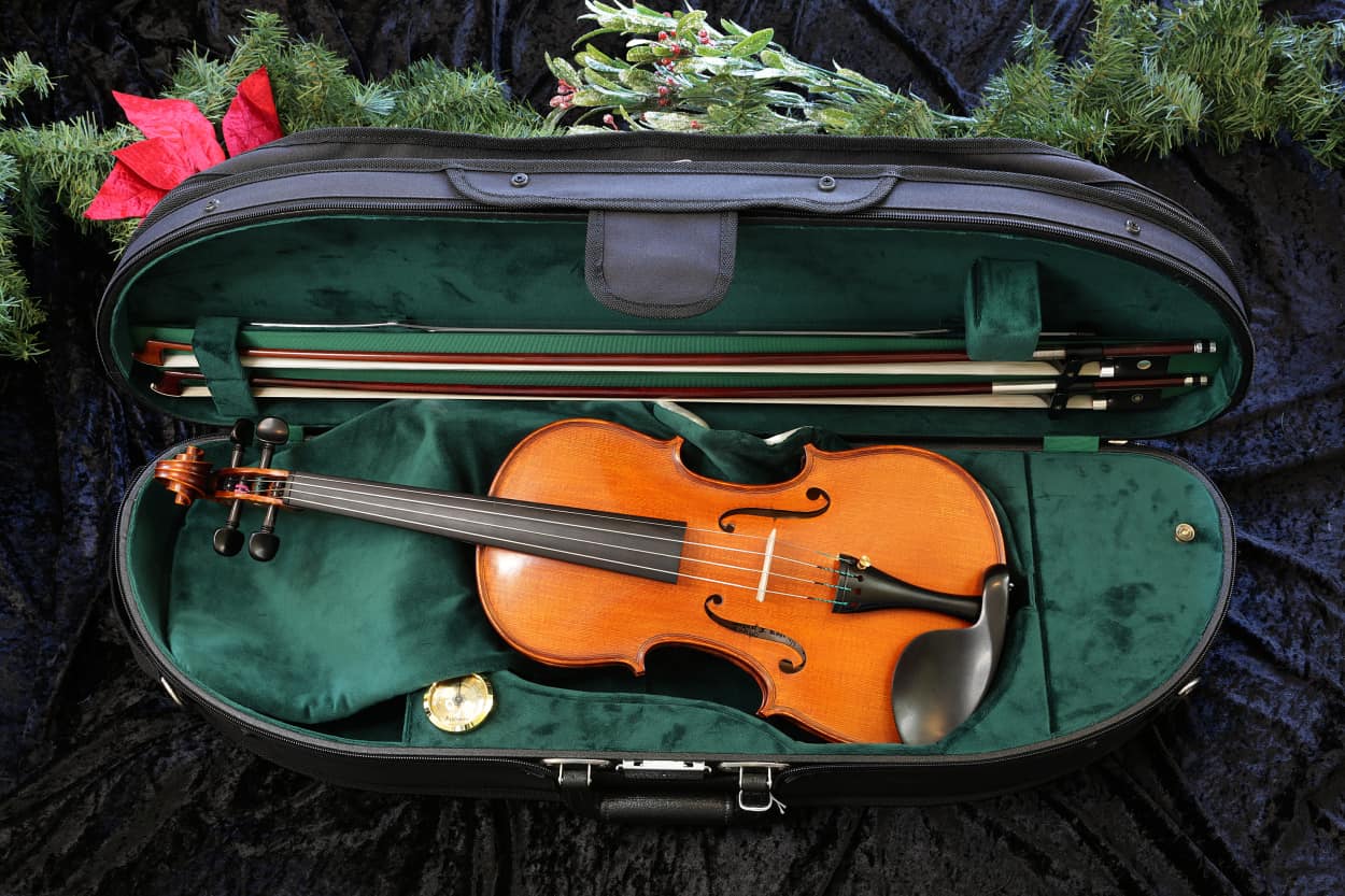 Keller Strings 2022 Holday Gifts 12